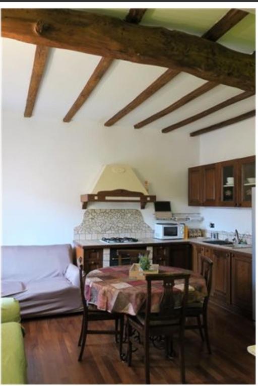Apartmán Casa In Palazzo Storico Locate di Triulzi Exteriér fotografie