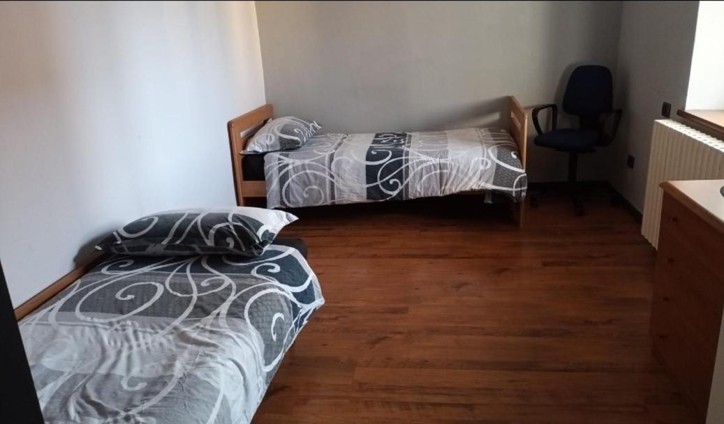 Apartmán Casa In Palazzo Storico Locate di Triulzi Exteriér fotografie